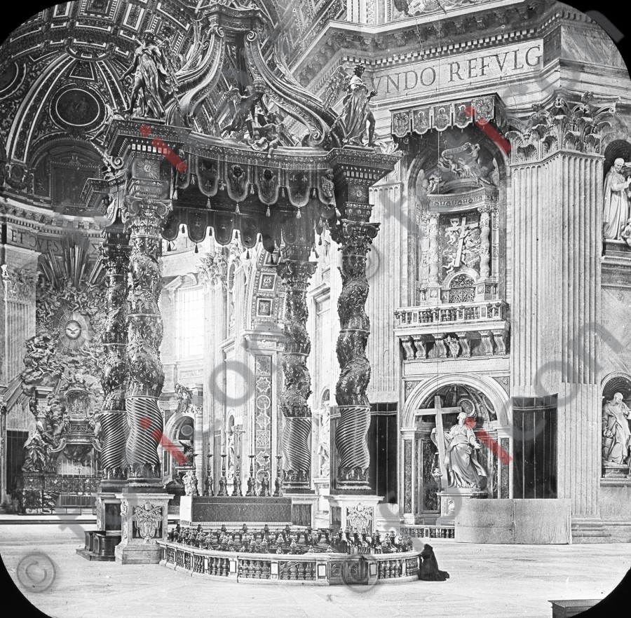 Papstaltar | Pope altar (foticon-simon-147-013-sw.jpg)